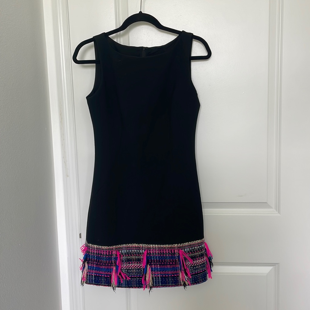 Like New Milly Black And Hot Pink Fringe Boucle Fringe Dress